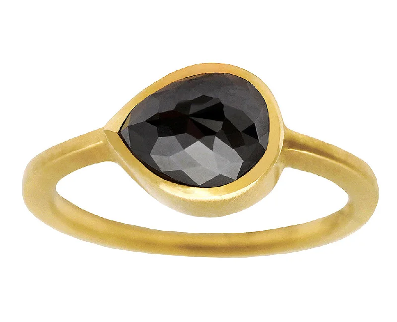 Shop Jewelry That Shines Without The High Price 1.50ct Pear Rose-cut Black Diamond & Yellow Gold Bezel Ring Shop Jewelry That Shines Without The High Price 1.50ct Pear Rose-cut Black Diamond & Yellow Gold Bezel Ring
