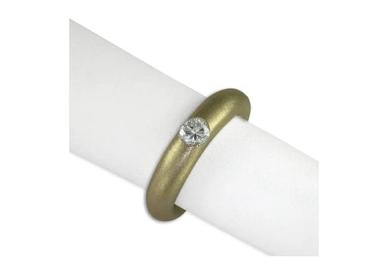 High-End Sparkle, Low-End Prices – Jewelry Sale Live Diamond ring with satin finish, Yellow Gold
