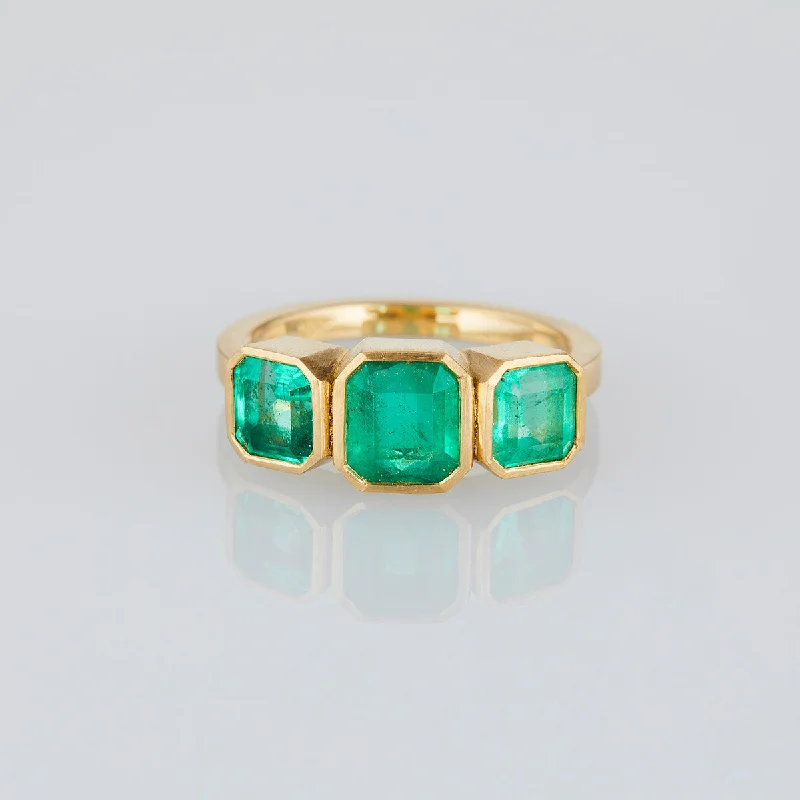 Adjustable Charm Bracelets For A Perfect Fit ER26-OOAK | 2.15 Carat One-of-a-Kind Emerald Ring Adjustable Charm Bracelets For A Perfect Fit ER26-OOAK | 2.15 Carat One-of-a-Kind Emerald Ring