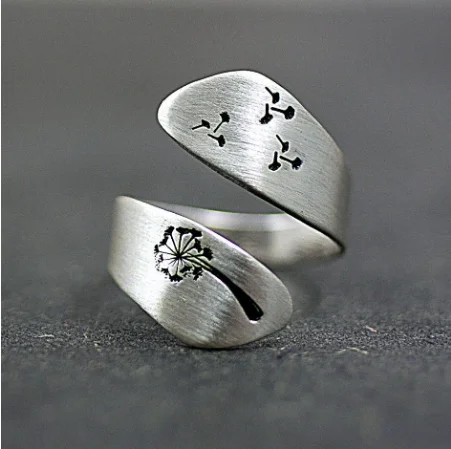 Exclusive Jewelry Bundles At Discounted Rates Beautiful Silver Winding Dandelion Ring