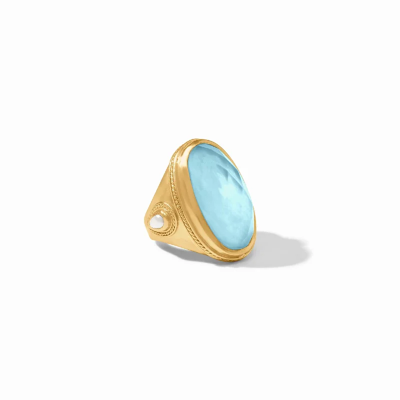 Iridescent Capri Blue
