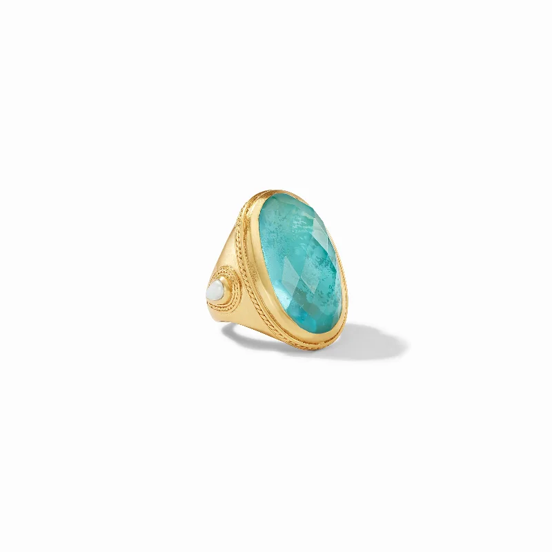 Iridescent Bahamian Blue