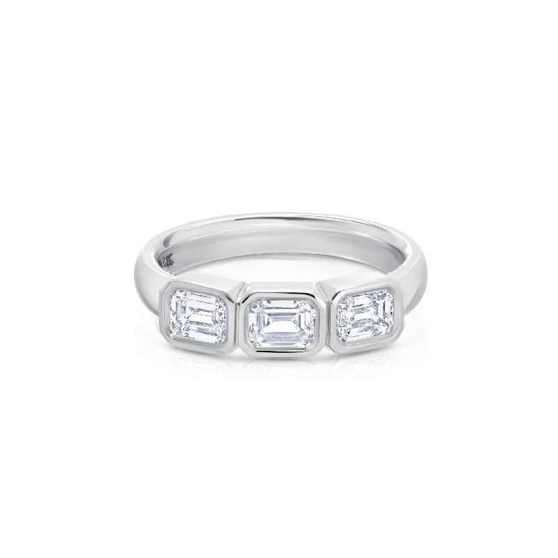 Timeless Elegance At Unbelievable Discounts Emerald Trio Pinky Ring