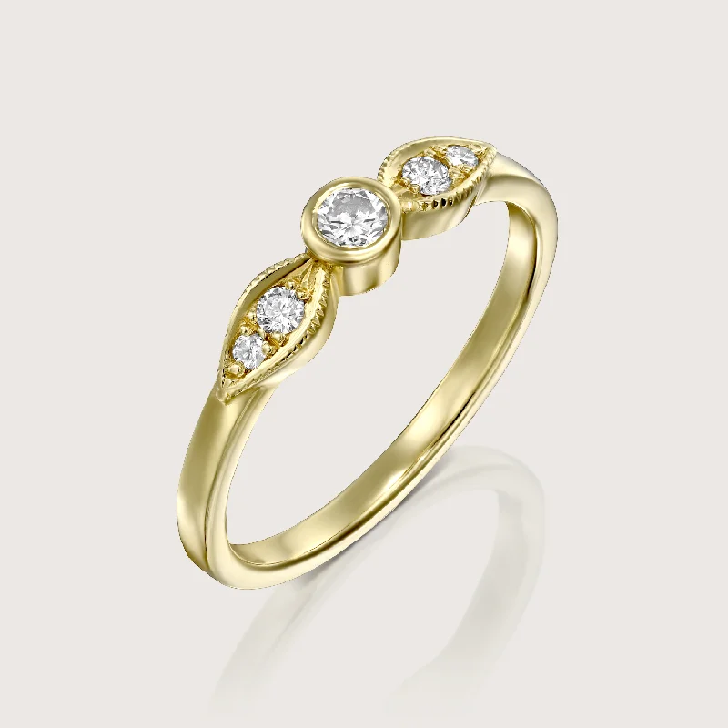 Your Perfect Accessory Now At The Best Price Heleni Gold Ring White 3mm Diamond