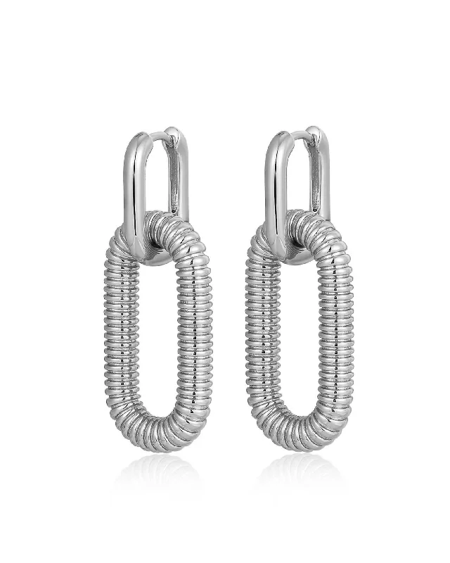 Eco-Friendly Sustainable Jewelry For Conscious Buyers Le Signe Loop Hoops In Silver