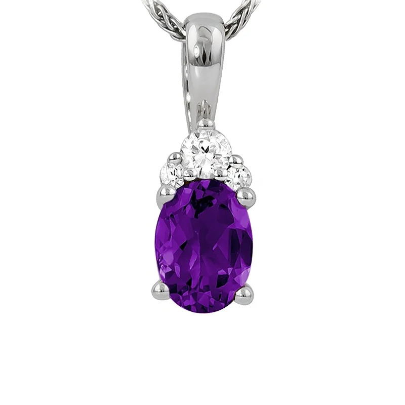 Your Perfect Accessory Now At The Best Price Amethyst & Diamond Pendant