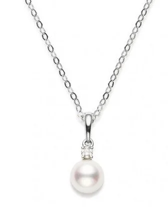 Elegant Jewelry At Unbeatable Offers – Shop Before It's Gone 18kt White Gold Necklace with Pearl and Diamond Pendant Elegant Jewelry At Unbeatable Offers – Shop Before It's Gone 18kt White Gold Necklace with Pearl and Diamond Pendant