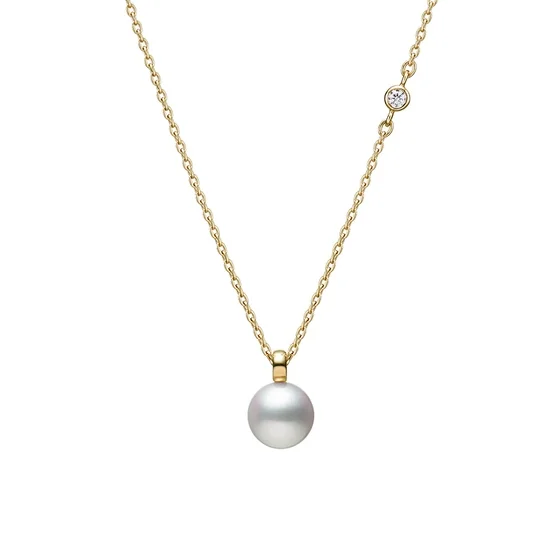 Luxury Jewelry At Unbeatable Discounts Akoya Cultured Pearl with Diamond Pendant in 18K Yellow Gold Luxury Jewelry At Unbeatable Discounts Akoya Cultured Pearl with Diamond Pendant in 18K Yellow Gold