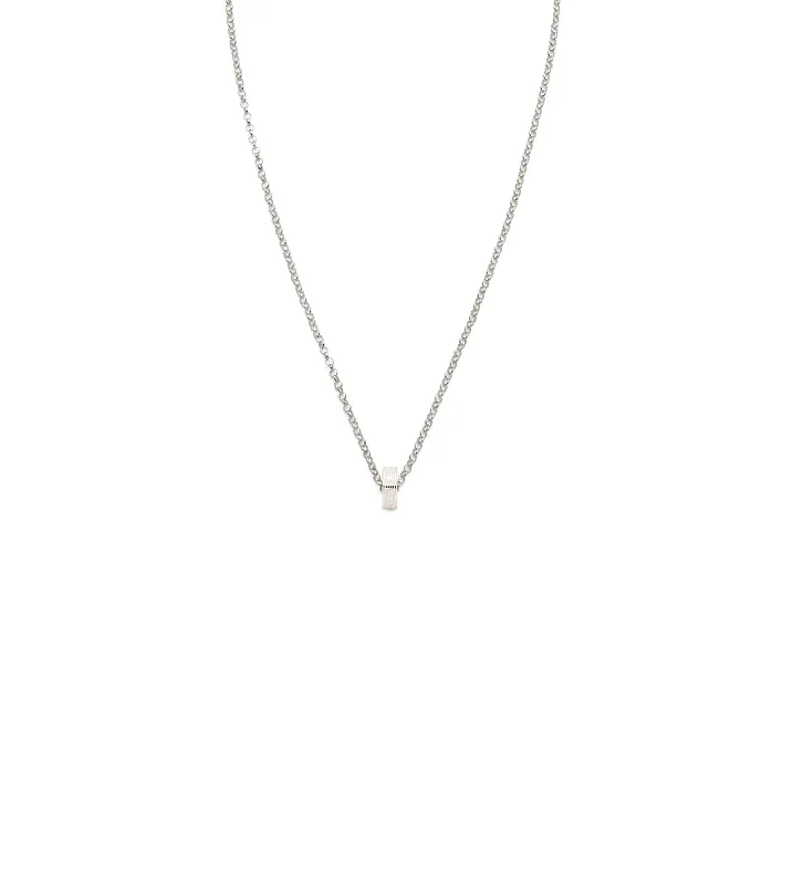 Affordable Glamour – Premium Jewelry For Less Amate - Love : Heart Beat Fine Belcher Chain Necklace White Gold Affordable Glamour – Premium Jewelry For Less Amate - Love : Heart Beat Fine Belcher Chain Necklace White Gold
