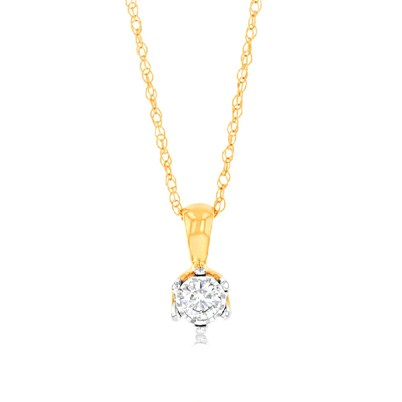 Exclusive Jewelry Bundles At Discounted Prices Luminesce Lab Grown Diamond 6 Claw Solitaire Pendant in 9ct Yellow Gold With Chain