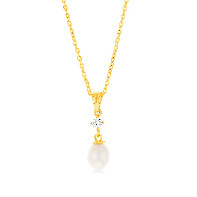 Shop Handcrafted Jewelry At Special Promotional Rates Sterling Silver Gold Plated Fresh Water Pearl Pendant On Chain