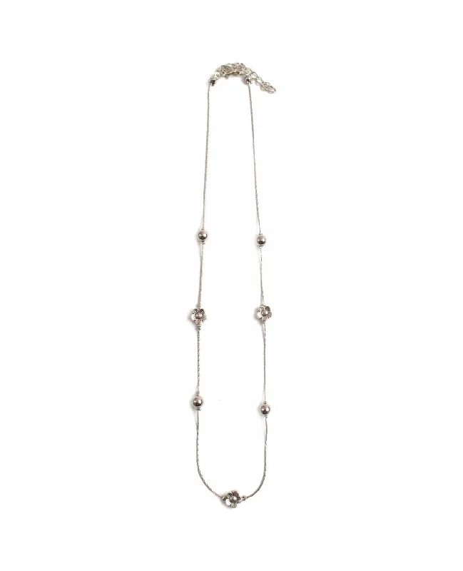 Affordable Luxury Jewelry For Every Occasion Tiny Flowers Necklace