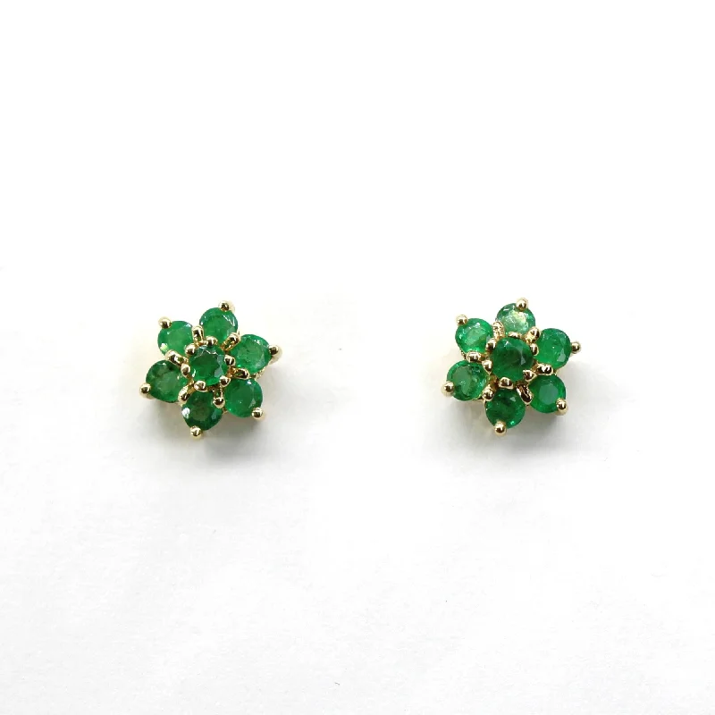Dainty Floral Jewelry For Feminine Elegance Cluster Emerald Stud Earrings | 0.70ctw | Dainty Floral Jewelry For Feminine Elegance Cluster Emerald Stud Earrings | 0.70ctw |