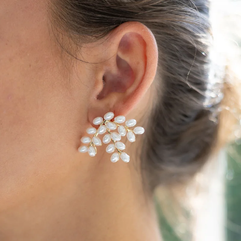 Chic And Stylish Jewelry At Exclusive Prices Elizabeth Studs