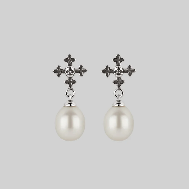 Exclusive Jewelry Sale – Shine For Less OPHELIA. Medieval Cross Stud Earrings - Silver Exclusive Jewelry Sale – Shine For Less OPHELIA. Medieval Cross Stud Earrings - Silver