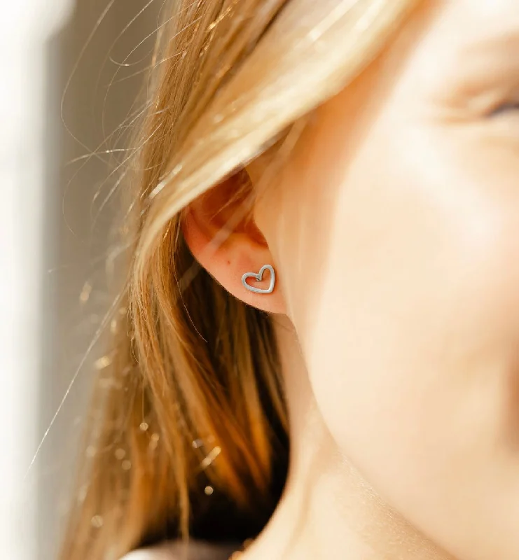 Discover Unique Jewelry With Special Limited-Time Offers Silver Open Heart Studs