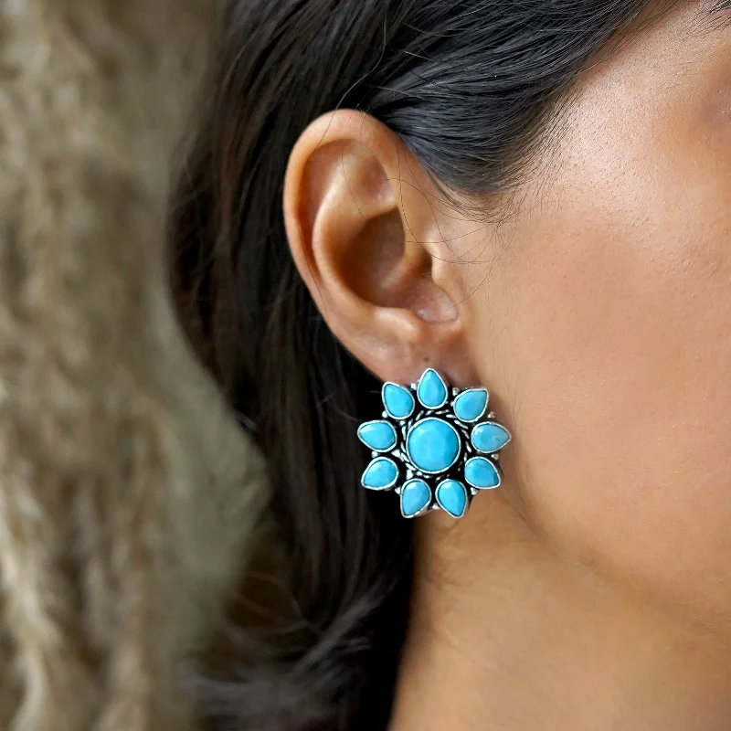 Exclusive Jewelry Bundles At Discounted Prices Teejh Hrida Turquoise Stone Silver Oxidised Stud Earrings Exclusive Jewelry Bundles At Discounted Prices Teejh Hrida Turquoise Stone Silver Oxidised Stud Earrings