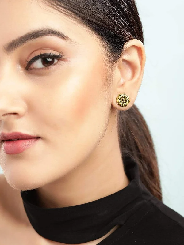 Chic, Trendy, And Affordable Jewelry Sale Tokyo Talkies X rubans Gold Plated Floral Stud Earrings. Chic, Trendy, And Affordable Jewelry Sale Tokyo Talkies X rubans Gold Plated Floral Stud Earrings.