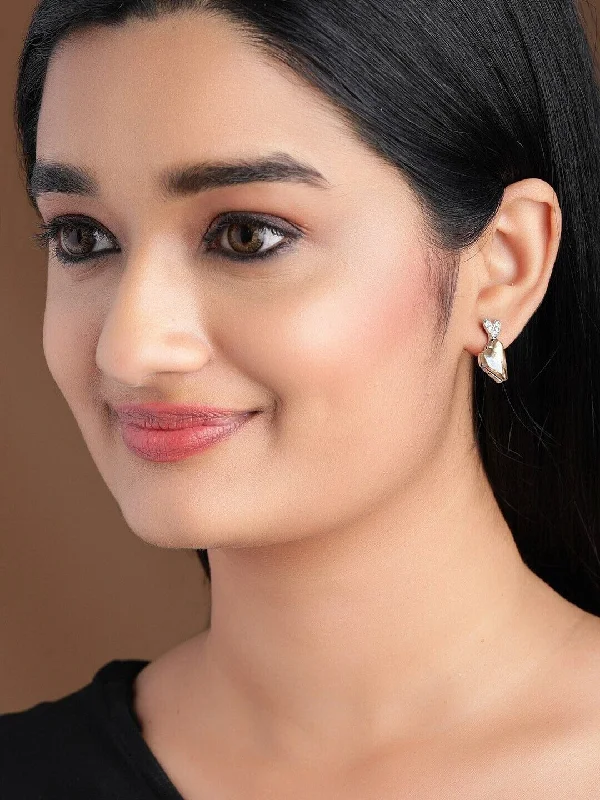Grab Your Favorite Jewelry At The Lowest Prices Tokyo Talkies X Rubans Silver Plated Handcrafted Gold Stone Heart Shaped Stud Earrings Grab Your Favorite Jewelry At The Lowest Prices Tokyo Talkies X Rubans Silver Plated Handcrafted Gold Stone Heart Shaped Stud Earrings