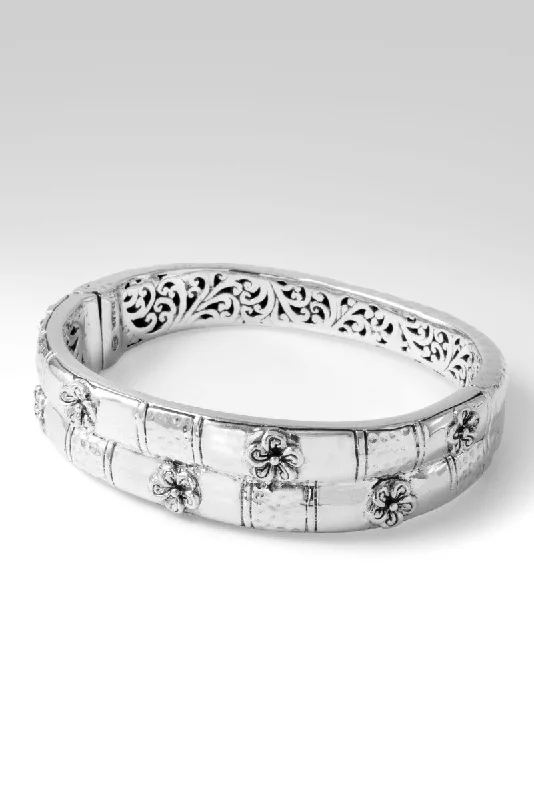 Versatile Layering Jewelry For Effortless Chic All Your Promises Bangle™ in Frangipani Versatile Layering Jewelry For Effortless Chic All Your Promises Bangle™ in Frangipani