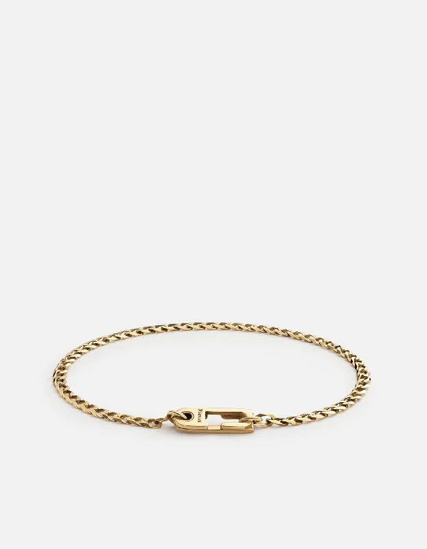 High-End Jewelry, Now More Affordable Than Ever Annex Cuban Chain Bracelet I, Gold Vermeil High-End Jewelry, Now More Affordable Than Ever Annex Cuban Chain Bracelet I, Gold Vermeil