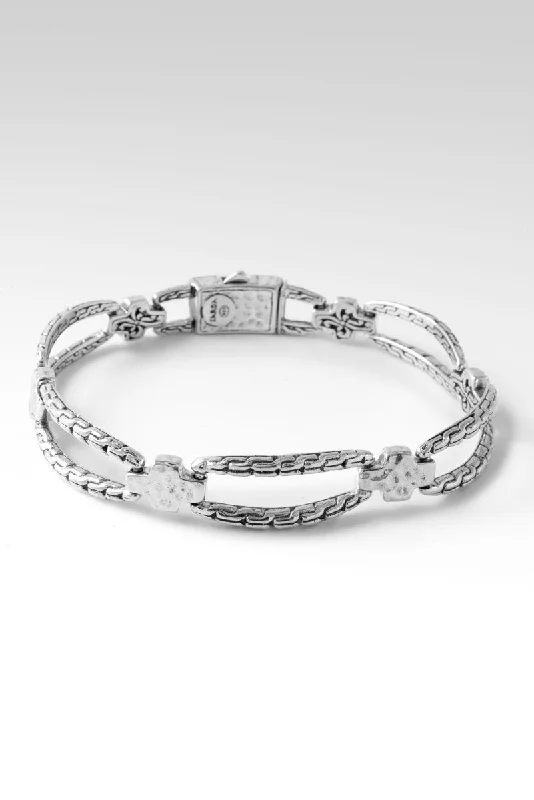 Seasonal Jewelry Sale – Upgrade Your Collection Armor Bracelet™ in Chainlink