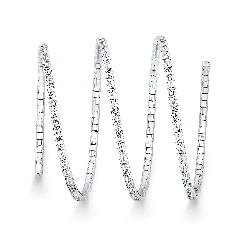 Elegant Jewelry, Exclusive Prices – Shop Now Baguette Diamond Coil Bracelet in 18kt White Gold Elegant Jewelry, Exclusive Prices – Shop Now Baguette Diamond Coil Bracelet in 18kt White Gold