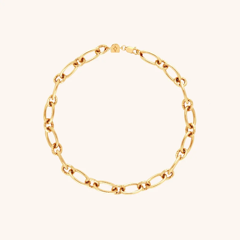 Sparkle More For Less – Jewelry Sale Happening Now Bold Link Chain Bracelet in Gold Sparkle More For Less – Jewelry Sale Happening Now Bold Link Chain Bracelet in Gold