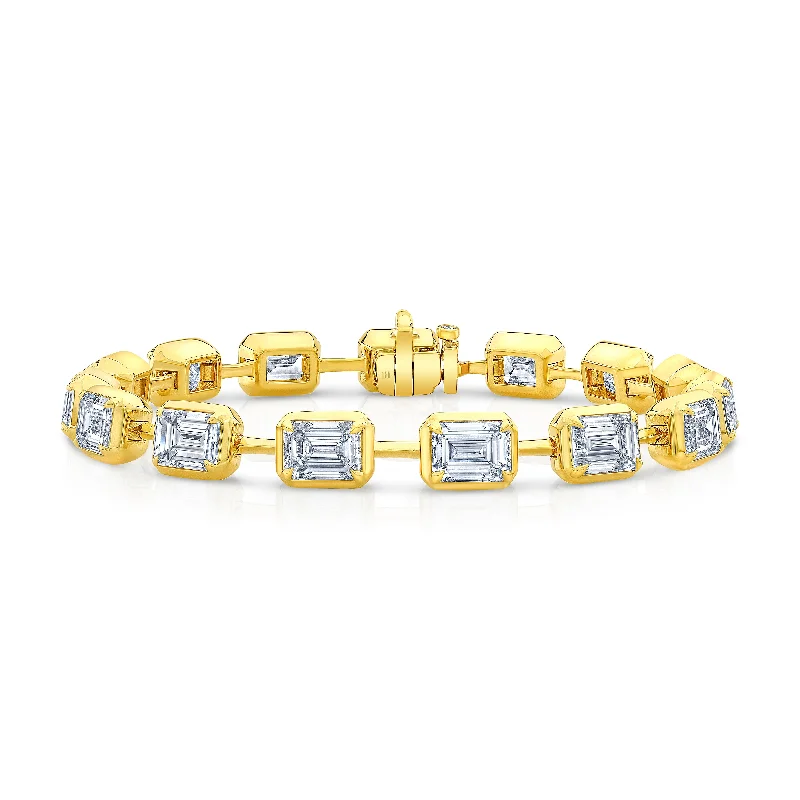 Discounted Luxury Jewelry – Shine Without The Splurge Emerald-Cut Diamond Bar Bracelet in 18kt Yellow Gold Discounted Luxury Jewelry – Shine Without The Splurge Emerald-Cut Diamond Bar Bracelet in 18kt Yellow Gold