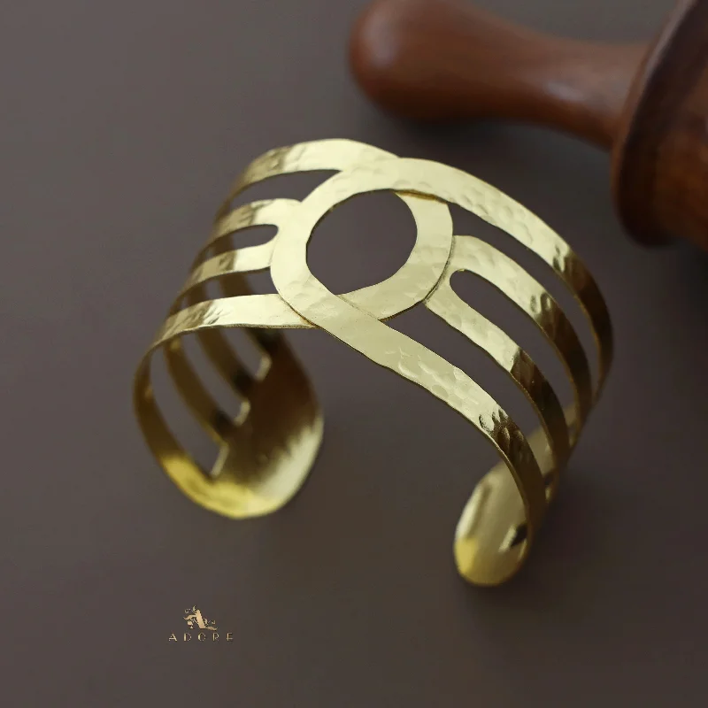 Jewelry Flash Sale – Stylish Designs At Unbeatable Rates Golden Bold Handcuff Bangle Jewelry Flash Sale – Stylish Designs At Unbeatable Rates Golden Bold Handcuff Bangle