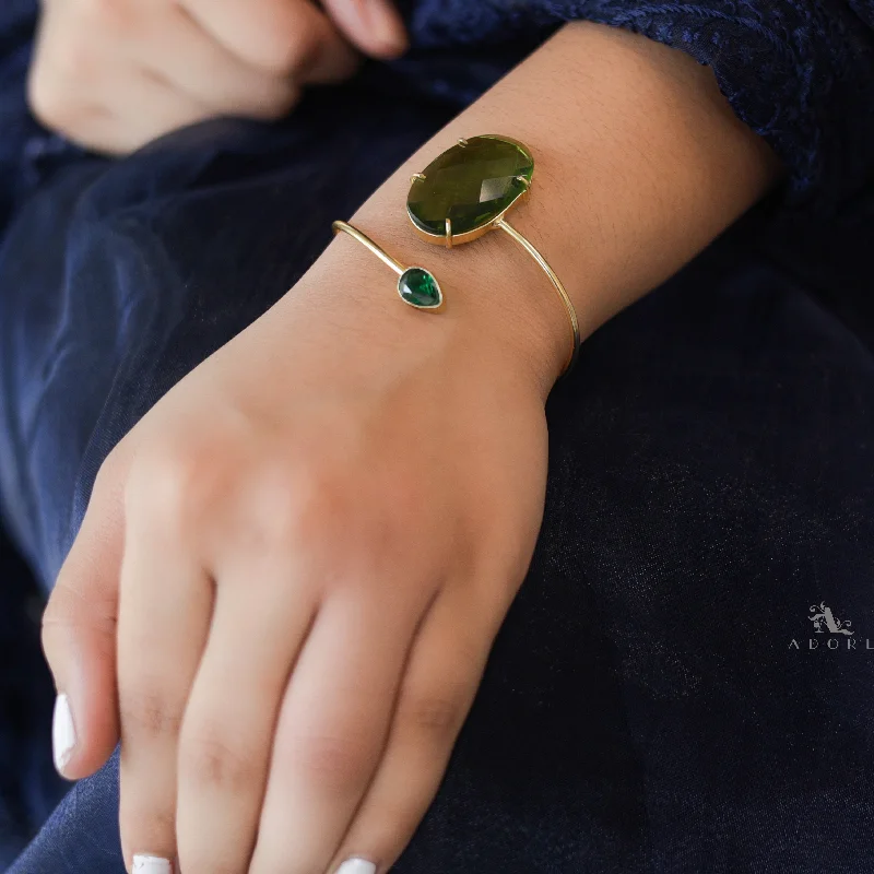 Modern Statement Jewelry For Bold Styling Ivanna Oval Claw And Drop Glossy Bangle