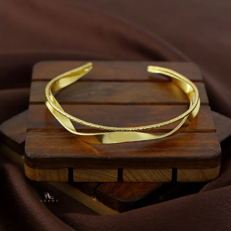 Shop Jewelry That Shines Without The High Price Lemia Golden Textured 2 Layer Curly Bangle Shop Jewelry That Shines Without The High Price Lemia Golden Textured 2 Layer Curly Bangle