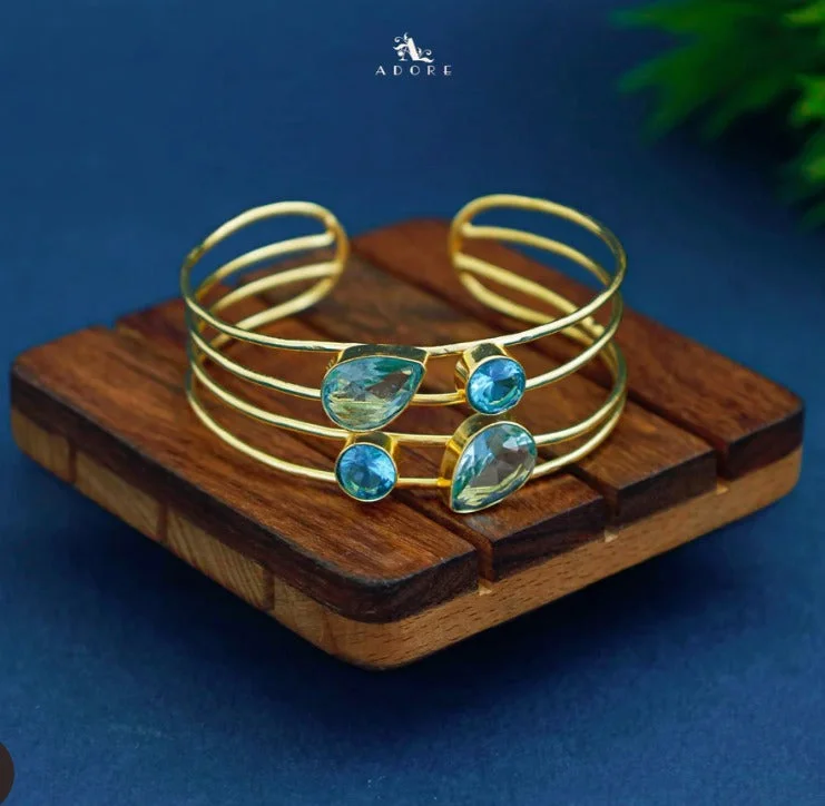 Sky Blue + Light Blue