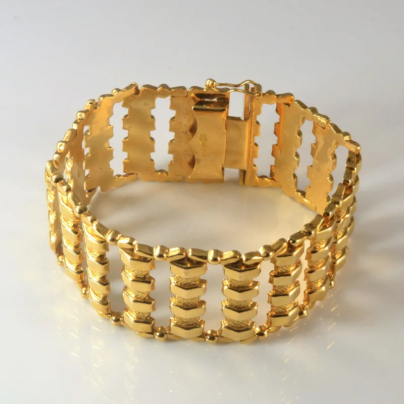 Discounted Jewelry For A Glamorous Look Textured Gold Link Bracelet | 6.5" |