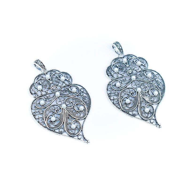 Best-Selling Jewelry Now Available At Special Deals 2Pcs Antique silver with pearl Viana Heart pendant jewelry supplies jewelry finding D-3-44 Best-Selling Jewelry Now Available At Special Deals 2Pcs Antique silver with pearl Viana Heart pendant jewelry supplies jewelry finding D-3-44