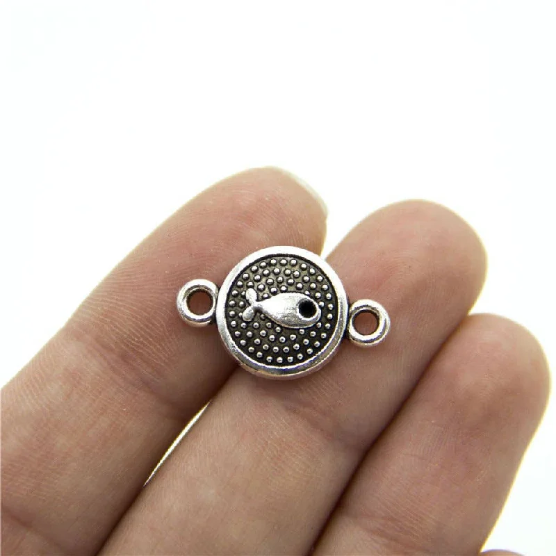 High-Quality Jewelry At A Fraction Of The Cost 30 units Pendant antique sliver round fish connector charms Pendants Jewelry Findings & Components D-3-339 High-Quality Jewelry At A Fraction Of The Cost 30 units Pendant antique sliver round fish connector charms Pendants Jewelry Findings & Components D-3-339