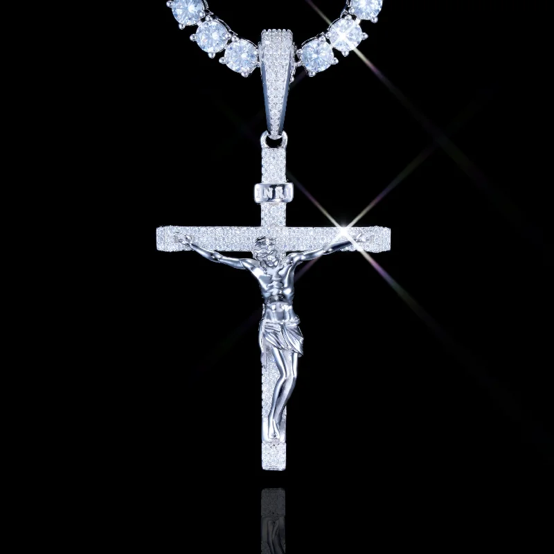 Flash Sale On Exquisite Jewelry – Don't Miss Out 925S & VVS Moissanite Crucifix Necklace Flash Sale On Exquisite Jewelry – Don't Miss Out 925S & VVS Moissanite Crucifix Necklace