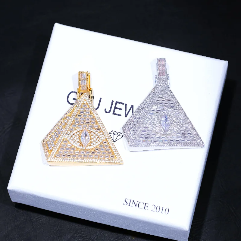 Adjustable Charm Bracelets For A Perfect Fit Baguette Pyramid Pendant White Gold
